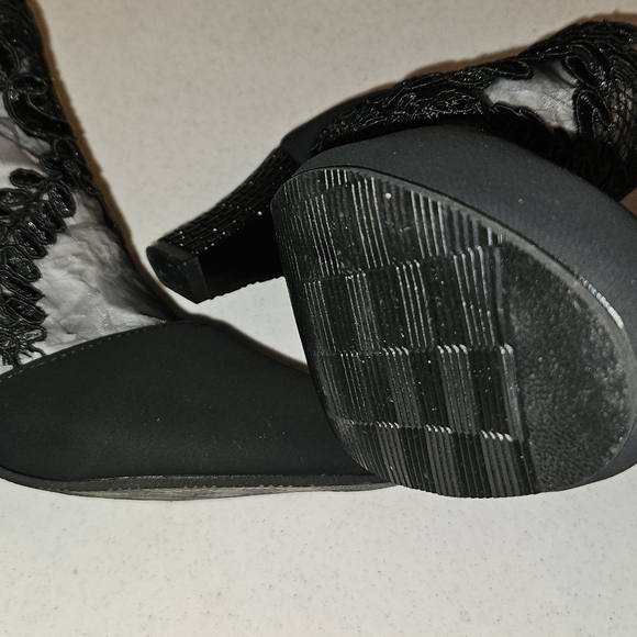 Hollow Mesh Women's Sandals Lace High Heel - Picture 8 of 14